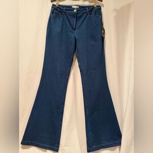 NWT- ANATOMIE Women's “Georgina” Indigo Flared Jeans 5 pocket zip fly - Blue - L